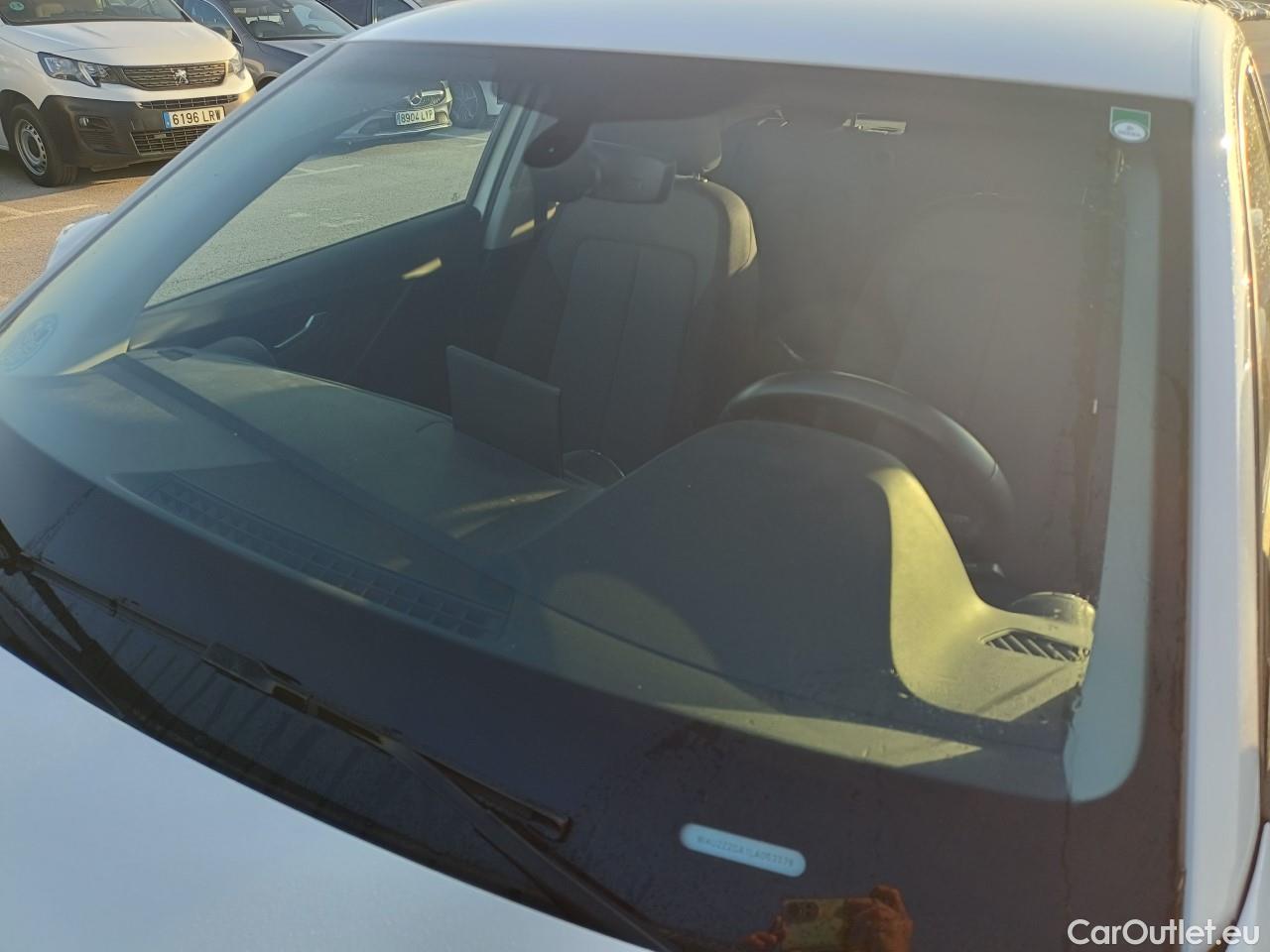  Audi  Q2  35 TFSI design 1.5 TFSI 150CV AT7 E6dT #3