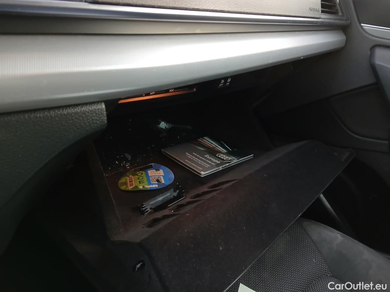  Audi  Q5  35 TDI design 2.0 TDI 165CV AT7 E6dT #1