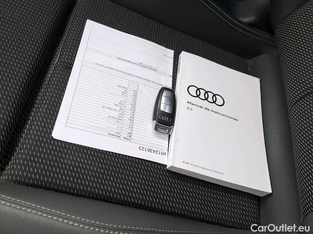  Audi  A3 AUDI  / 2020 / 5P / berlina con portón Sportback S line 40 TFSI e 150kW S tron #13