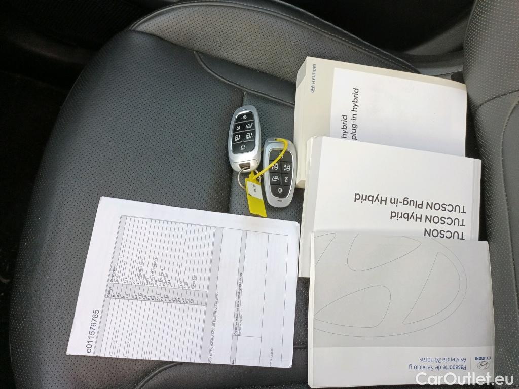  Hyundai  Tucson HYUNDAI  / 2020 / 5P / todoterreno 1.6 TGDI PHEV 195kW Style Auto 4x4 #6