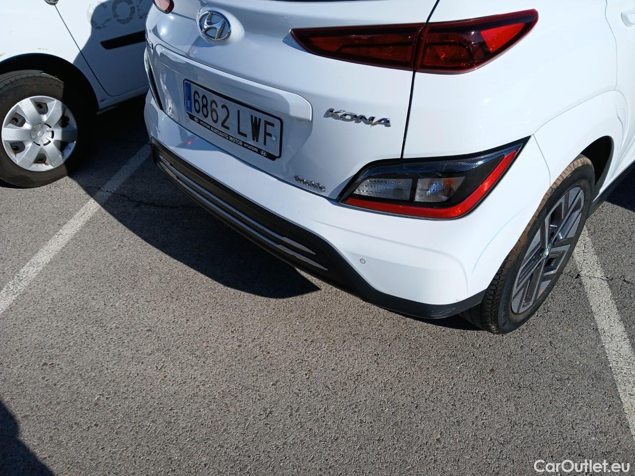  Land Rover  Discovery HYUNDAI Kona / 2020 / 5P / todoterreno 100kW EV Maxx #12
