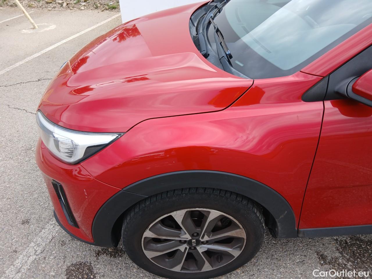  KIA  STONIC KIA  / 2017 / 5P / todoterreno 1.0 T-GDi 88kW (120CV) Drive Eco-Dynam #5