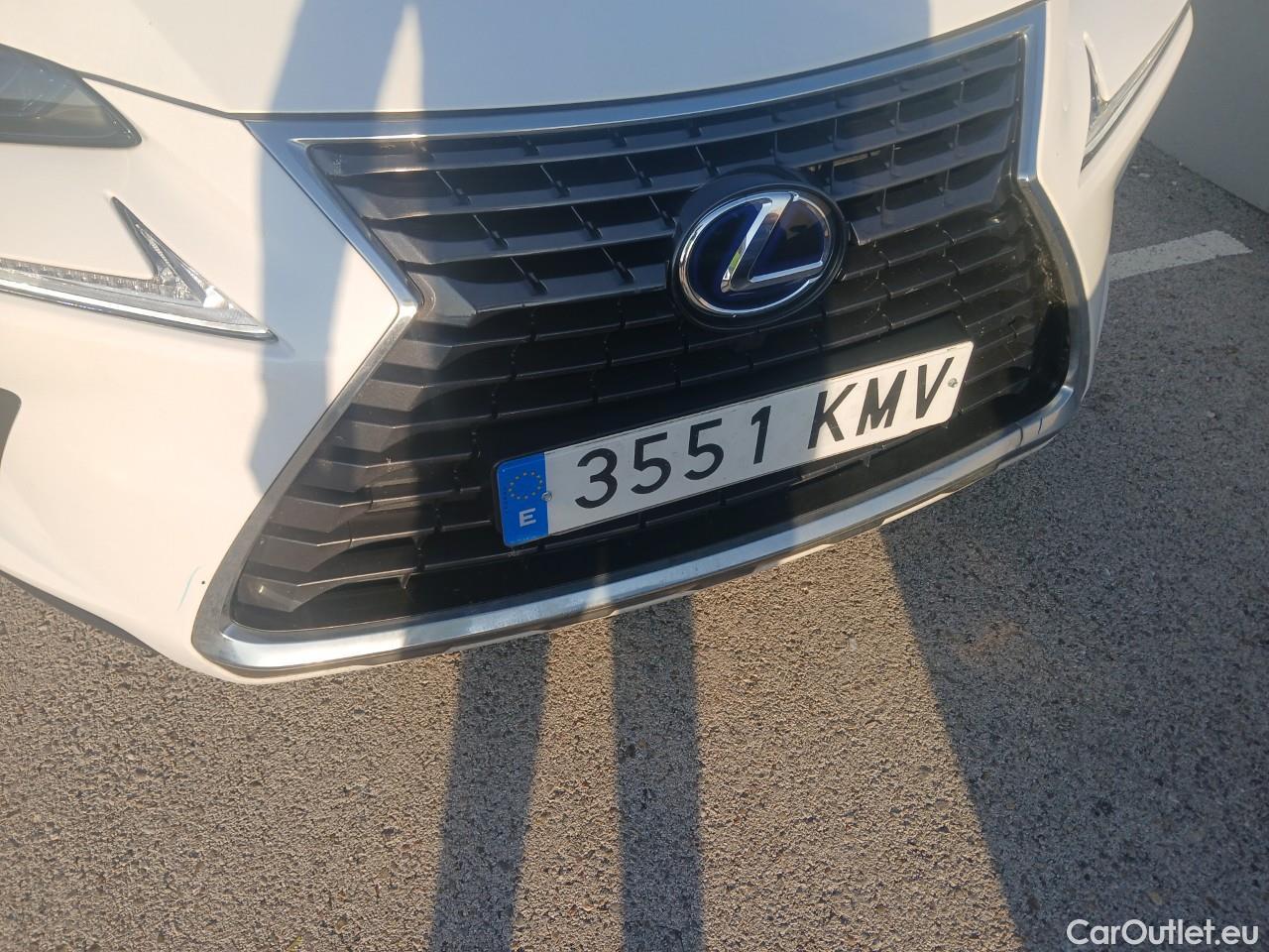  Lexus  NX LEXUS  5P 1G TODOTERRENO 2.5 300h Business Navigation 2WD #8