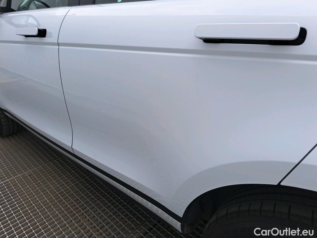  Land Rover  Range Rover LAND ROVER  Evoque / 2015 / 5P / todoterreno 2.0 D163 Nolita Edition AUTO 4WD MHEV #13