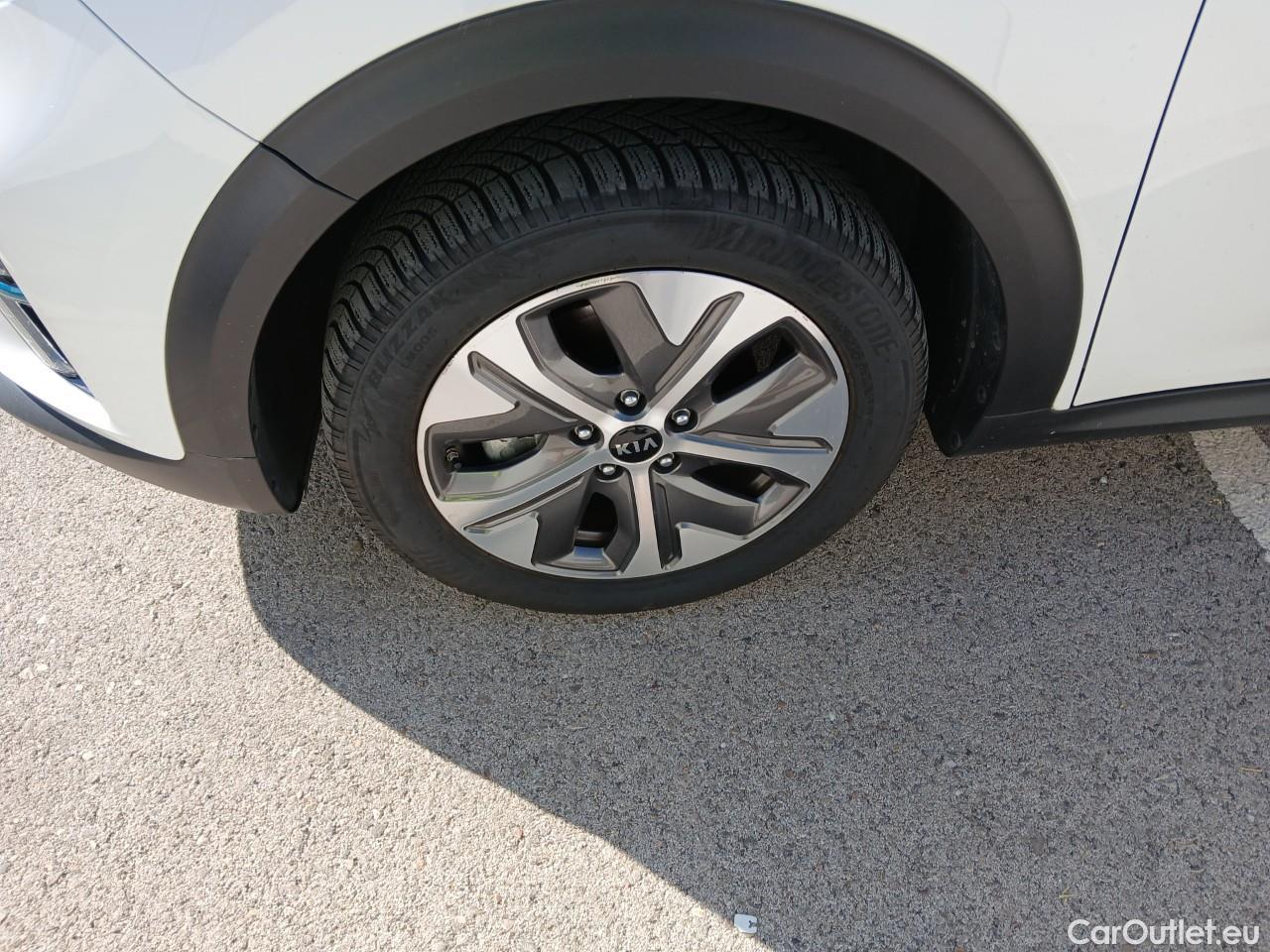  KIA  Niro  e- Concept 135CV #1