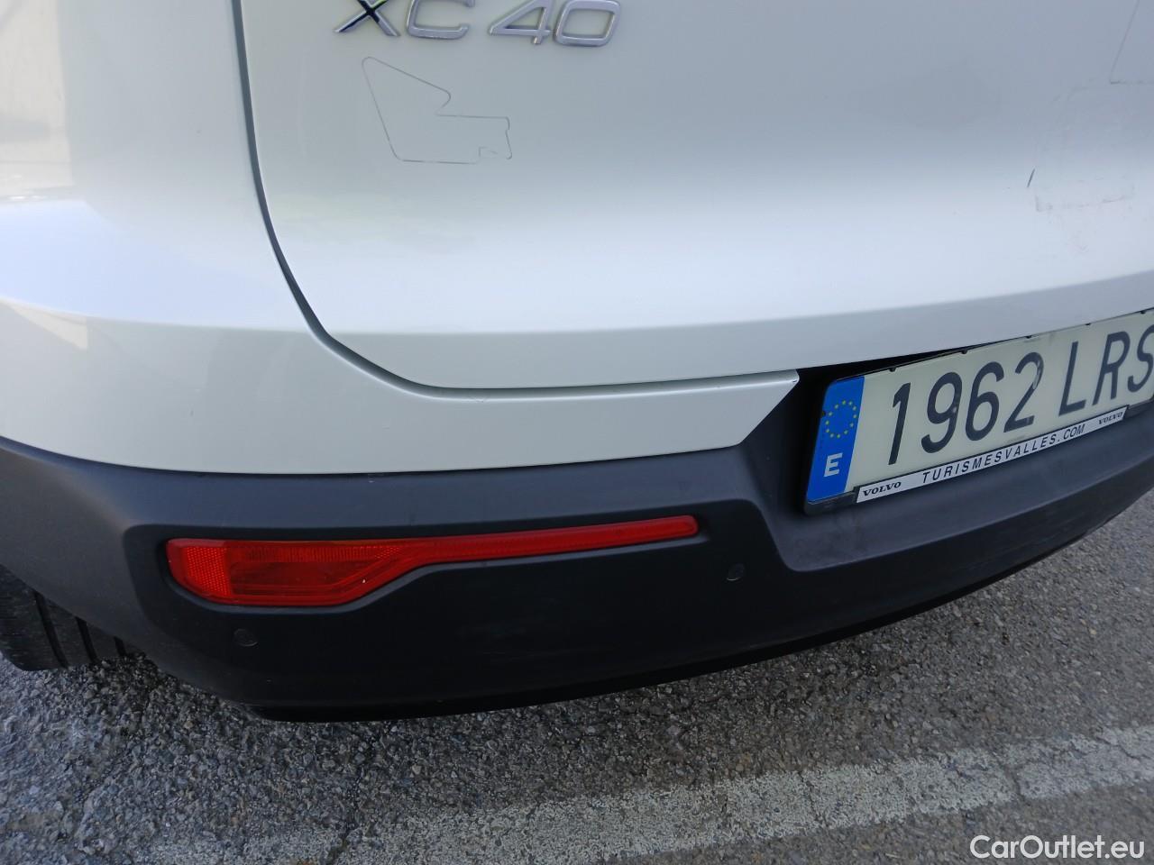  Volvo  XC 40 VOLVO XC40 / 2017 / 5P / todoterreno 1.5 T5 Twin Recharge R-Design Auto #21