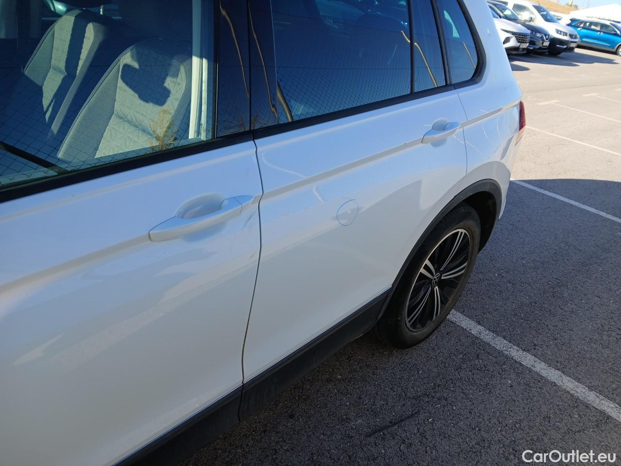  Volkswagen  Tiguan  Life 2.0 TDI 150CV AT7 E6d #7