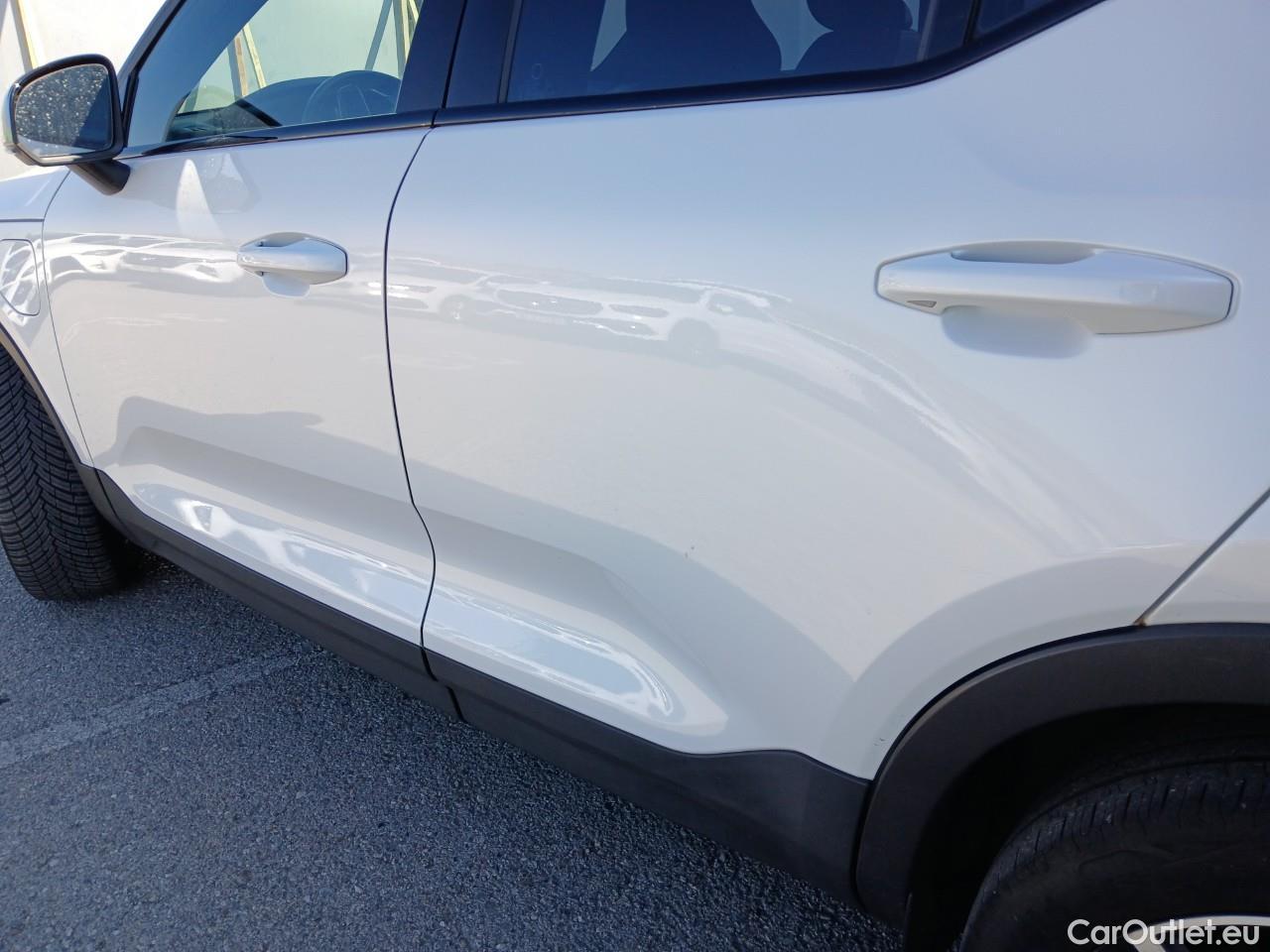  Volvo  XC 40 VOLVO XC40 / 2017 / 5P / todoterreno 1.5 T5 Twin Recharge R-Design Auto #18