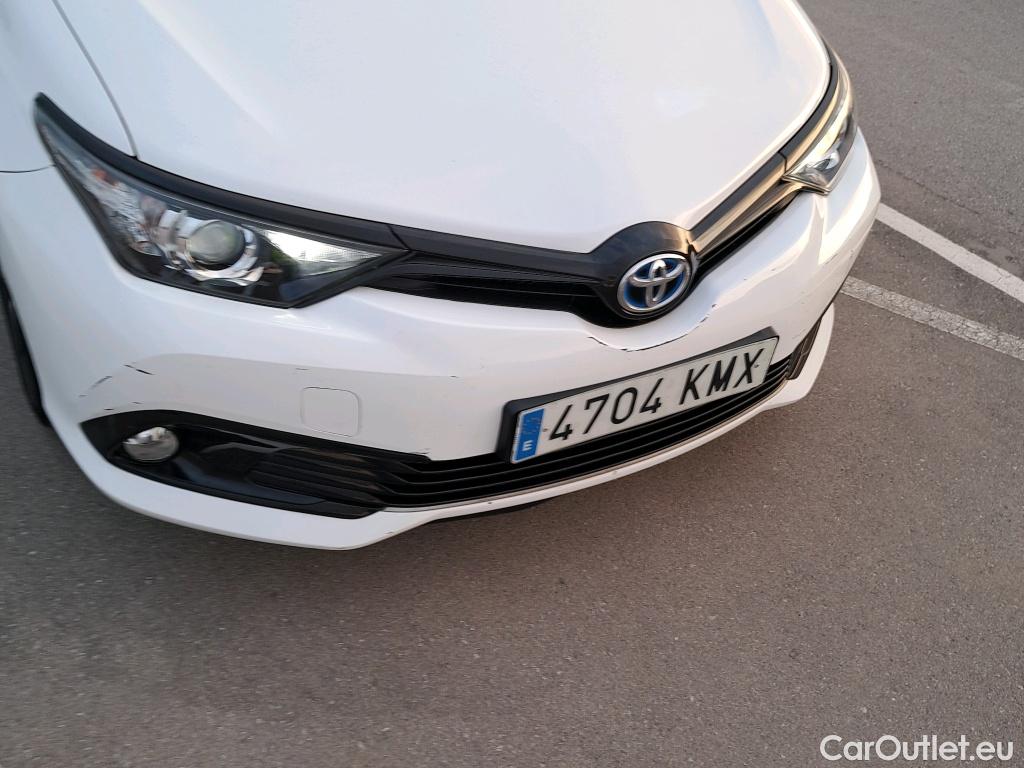  Toyota  Auris TOYOTA  5p 2G berlina con portón 1.8 140H Hybrid Feel! Edition #13