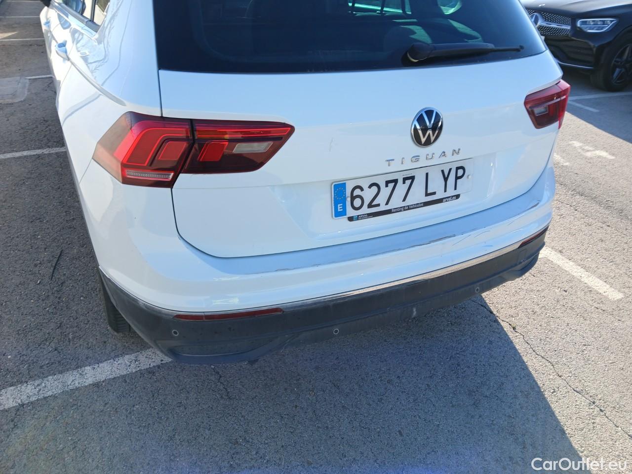  Volkswagen  Tiguan  Life 2.0 TDI 150CV AT7 E6d #12