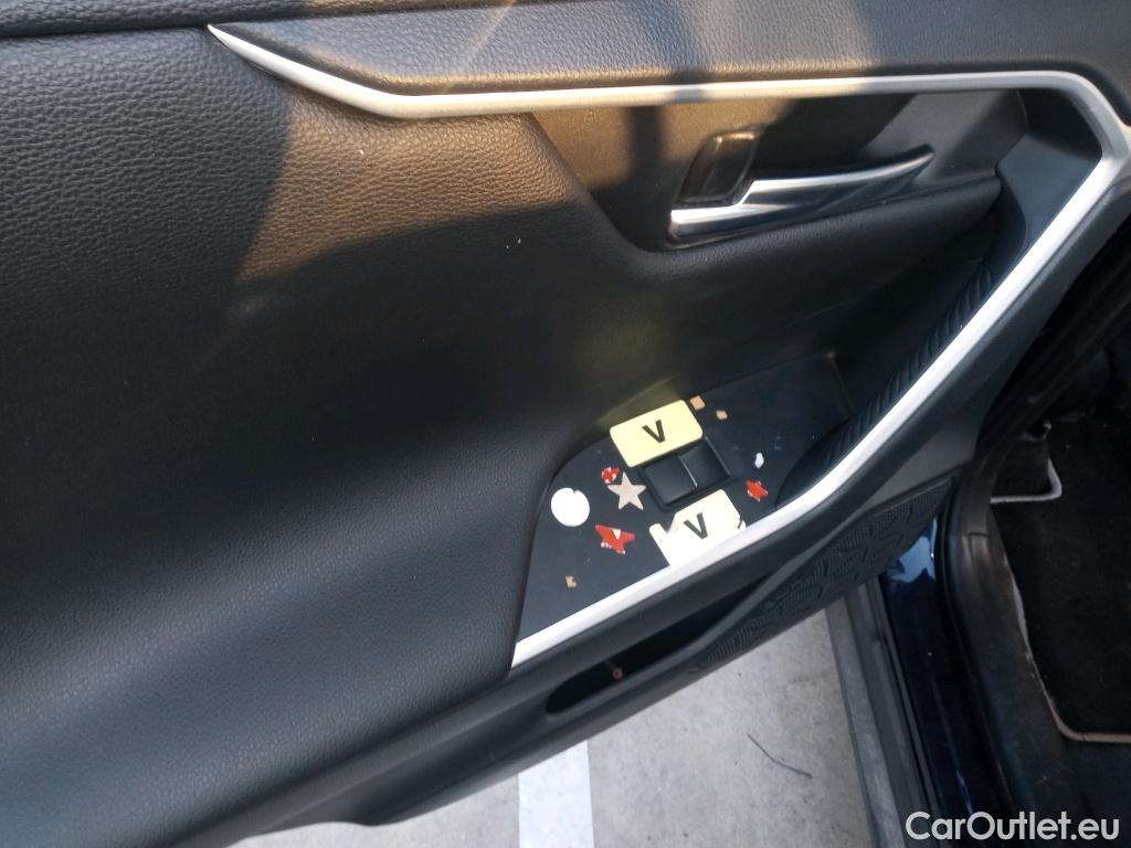  Toyota  RAV4 TOYOTA  / 2018 / 5P / todoterreno 2.5l Feel! #34