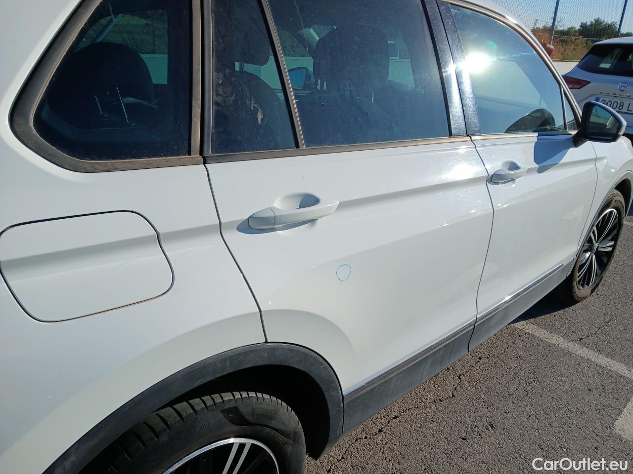  Volkswagen  Tiguan  Life 2.0 TDI 150CV AT7 E6d #13