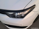  Toyota  Auris TOYOTA  5p 2G berlina con portón 1.8 140H Hybrid Feel! Edition #17