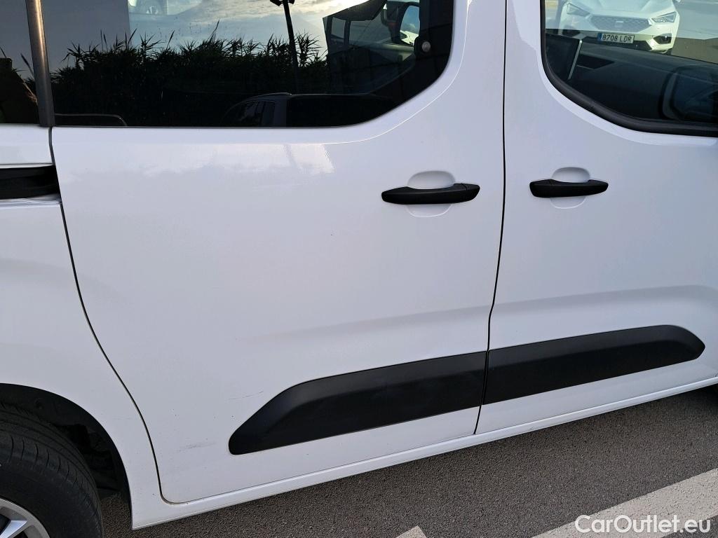  Opel  Combo OPEL  Life / 2018 / 4P / combi 1.5 TD 75kW Business Edition L1 N1 #18