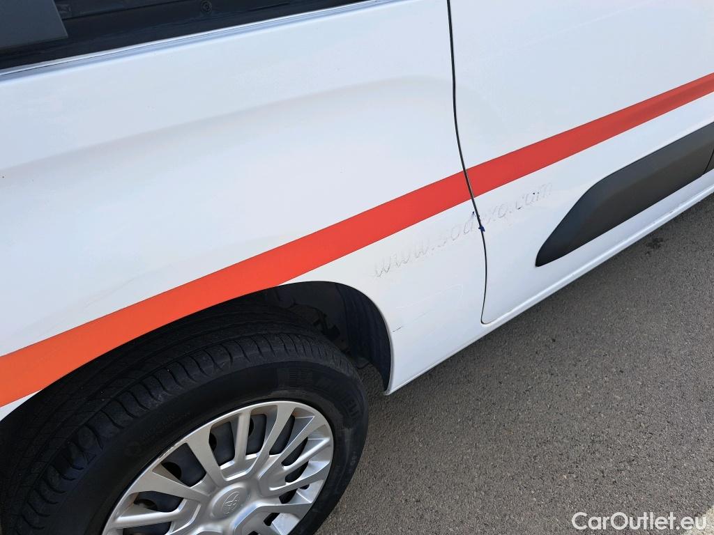 Toyota  Proace TOYOTA  City / 2020 / 5P / combi 1.5D 96kW (100CV) GX L2 #3