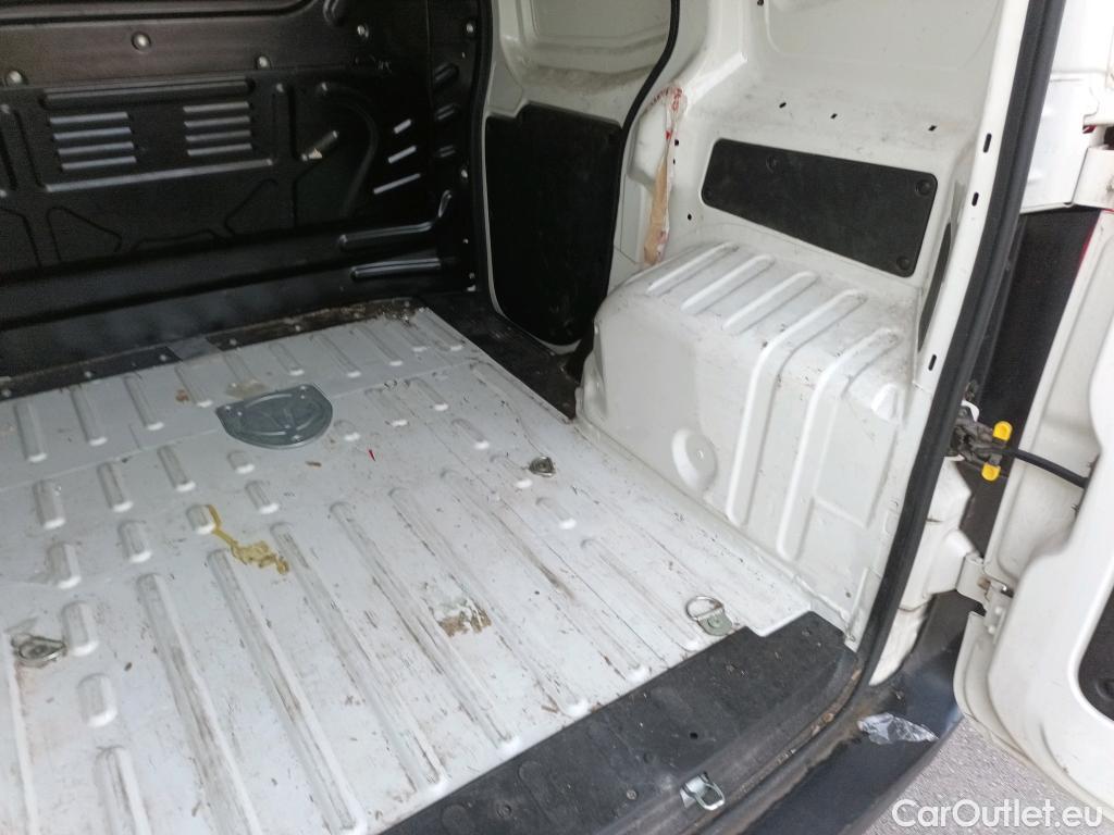 Fiat  Fiorino III  SX Cargo 1.3 Multijet 95CV MT5 E6 #10