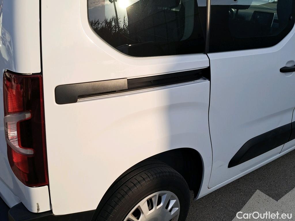 Opel  Combo OPEL  Life / 2018 / 4P / combi 1.5 TD 75kW Business Edition L1 N1 #10