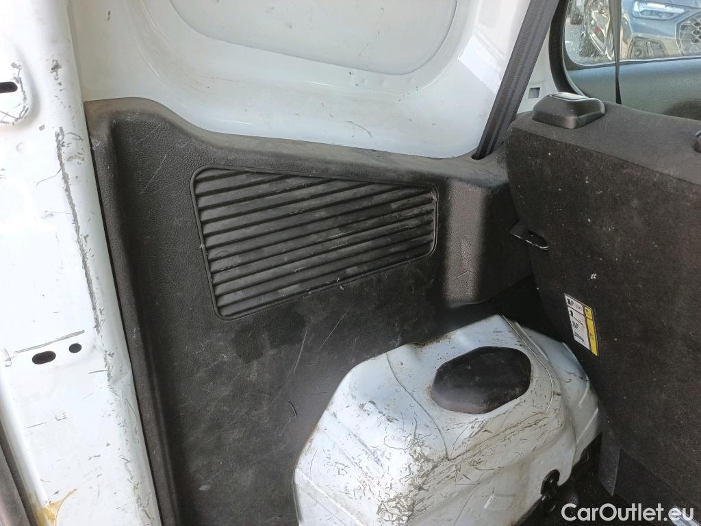  Ford  Transit  Courier Kombi Trend 1.5 TDCi 75CV MT6 E6dT #39