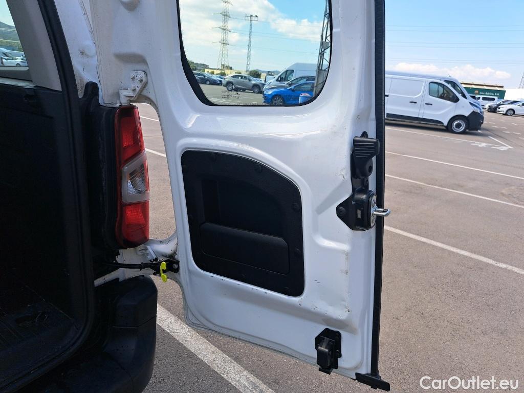  Toyota  Proace TOYOTA  City / 2020 / 5P / combi 1.5D 96kW (100CV) GX L2 #27