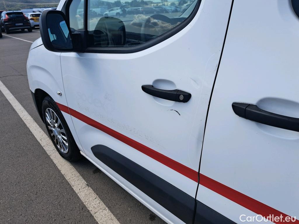  Toyota  Proace TOYOTA  City / 2020 / 5P / combi 1.5D 96kW (100CV) GX L2 #5
