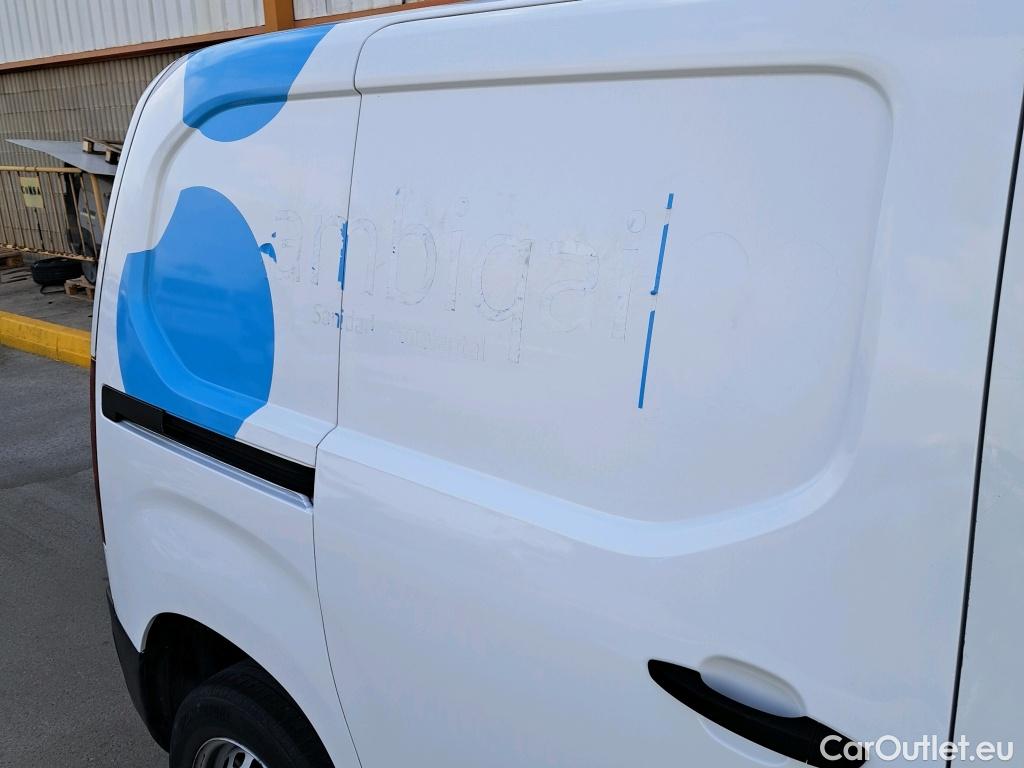  Peugeot  Partner PEUGEOT  / 2018 / 3P / furgón derivado de turismo Pro Standard 600kg BlueHDi 73kW (AC) #12