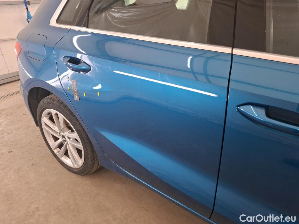  Audi  A3 AUDI  Sportback / 2020 / 5P / Berline 40 TFSI e 204 S Tronic Business Line (Ex 359P) #50