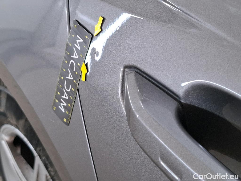  Audi  A4  Berline 30 TDI Business line 2.0 TDI 135CV BVA7 E6d #38
