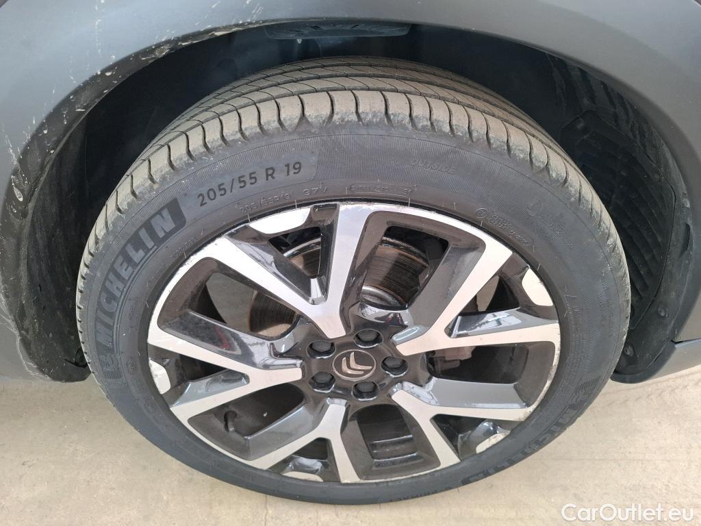  Citroen  C5  Aircross Shine 1.6 PureTech 180CV BVA8 E6dT #21