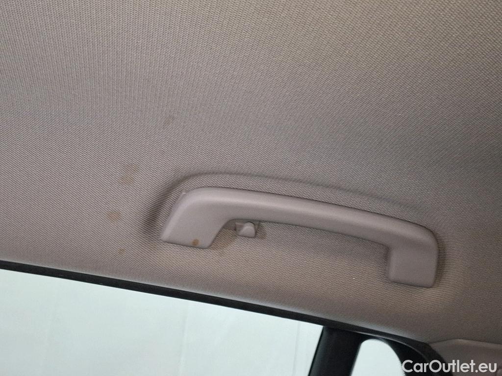  Bmw  X1 BMW  / 2019 / 5P / SUV sDrive16d Business Design #43