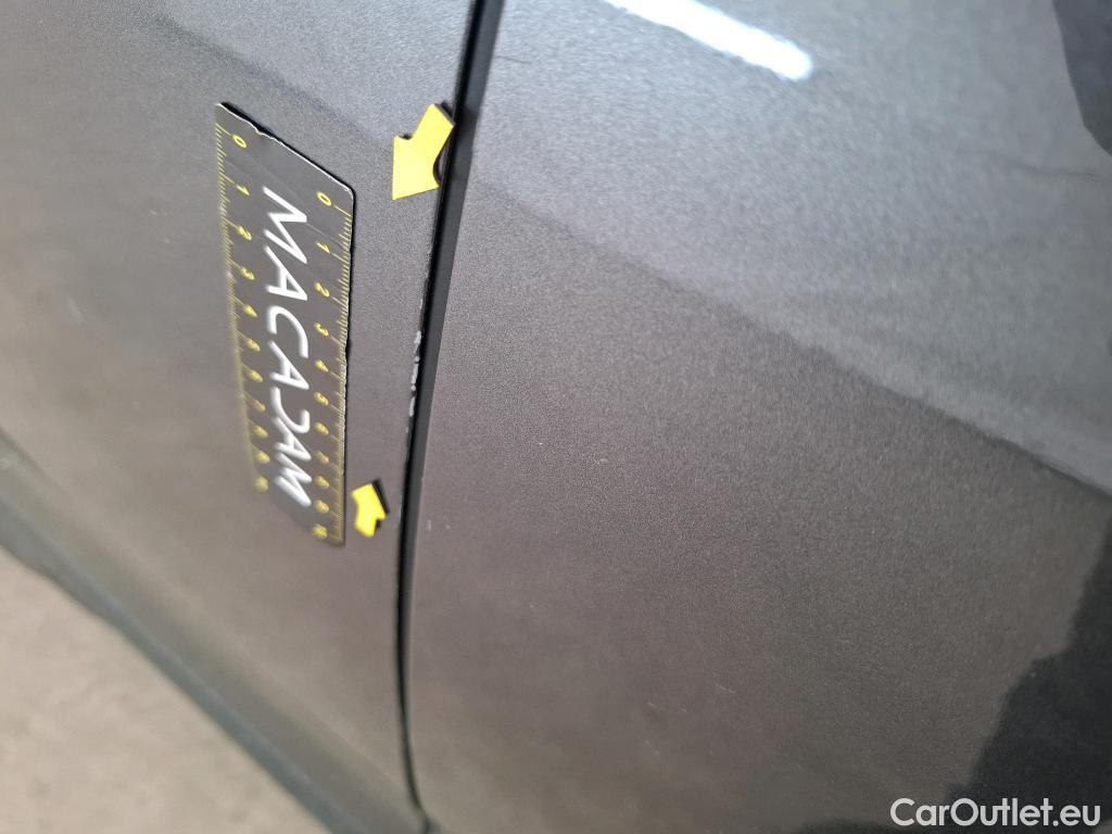  Citroen  C5  Aircross Shine 1.6 PureTech 180CV BVA8 E6dT #39