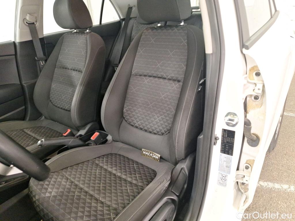 Land Rover  Discovery KIA Rio / 2020 / 5P / Berline 1.0 T-GDI 100 ACTIVE #34