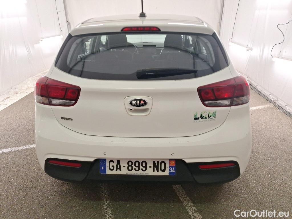  Land Rover  Discovery KIA Rio / 2020 / 5P / Berline 1.0 T-GDI 100 ACTIVE #44
