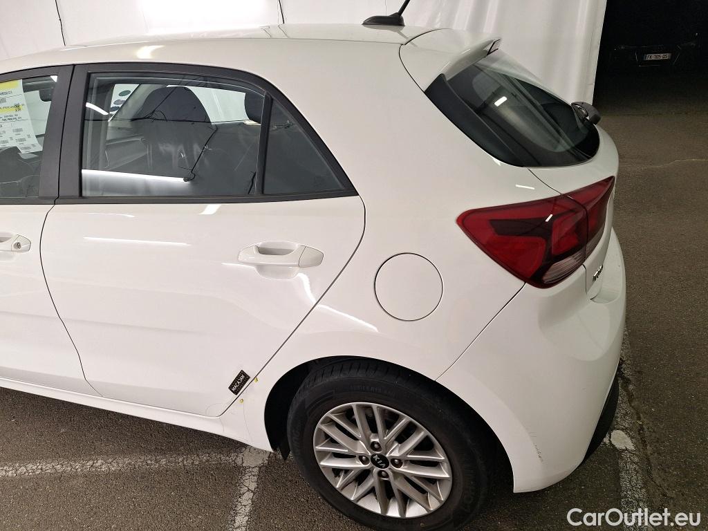  Land Rover  Discovery KIA Rio / 2020 / 5P / Berline 1.0 T-GDI 100 ACTIVE #10