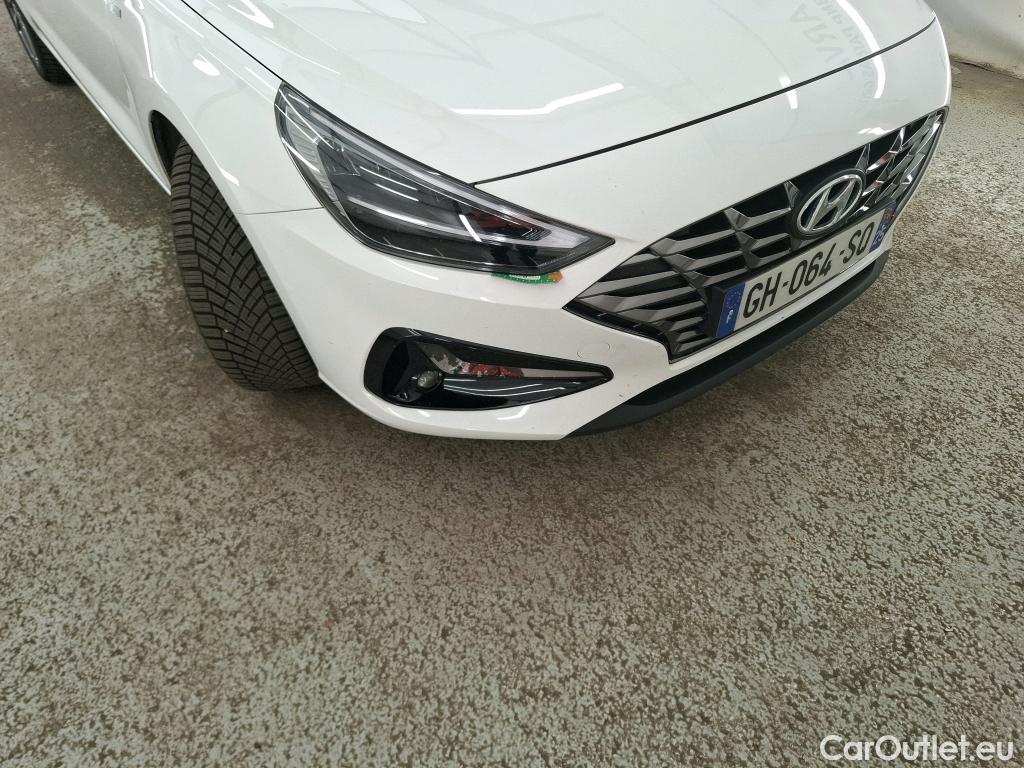  Hyundai  i30 HYUNDAI  Sport Wagon / 2020 / 5P / Break 1.0 T-GDI 120 MHEV I-MT CREATIVE SW #1