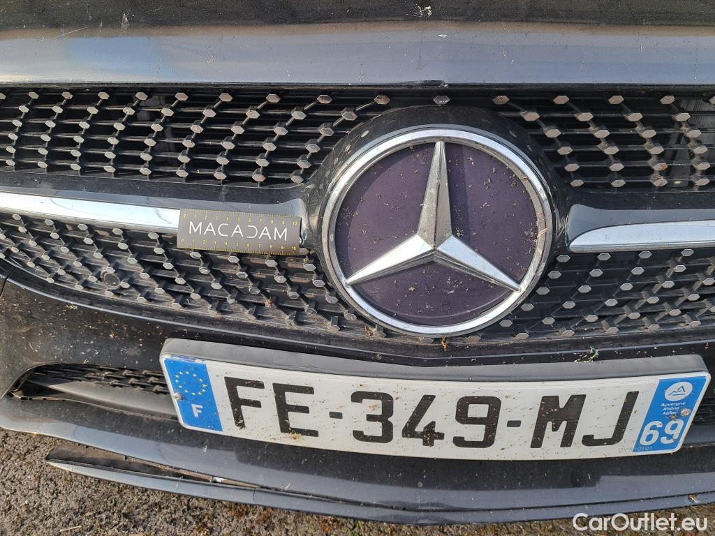  Mercedes  A-Klasse Classe A 5p Berline A 180 d AMG Line 7G-DCT
 #30