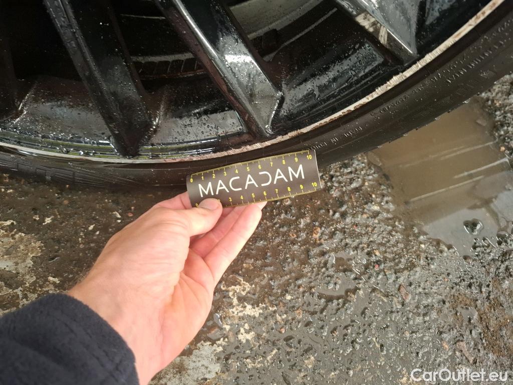  Mercedes  CLA-Klasse MERCEDES-BENZ CLA Coupe / 2019 / 4P / Coupé CLA 200 d AMG Line BA8 #11