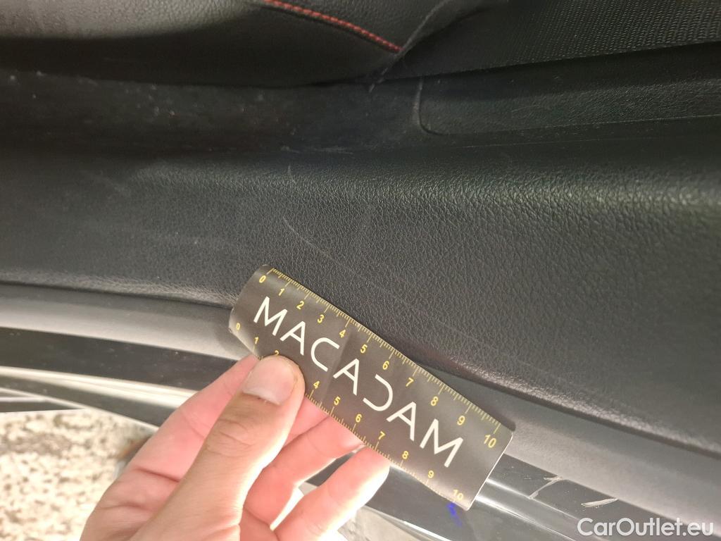 Mercedes  CLA-Klasse MERCEDES-BENZ CLA Coupe / 2019 / 4P / Coupé CLA 200 d AMG Line BA8 #20