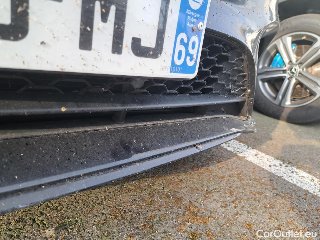  Mercedes  A-Klasse Classe A 5p Berline A 180 d AMG Line 7G-DCT
 #5