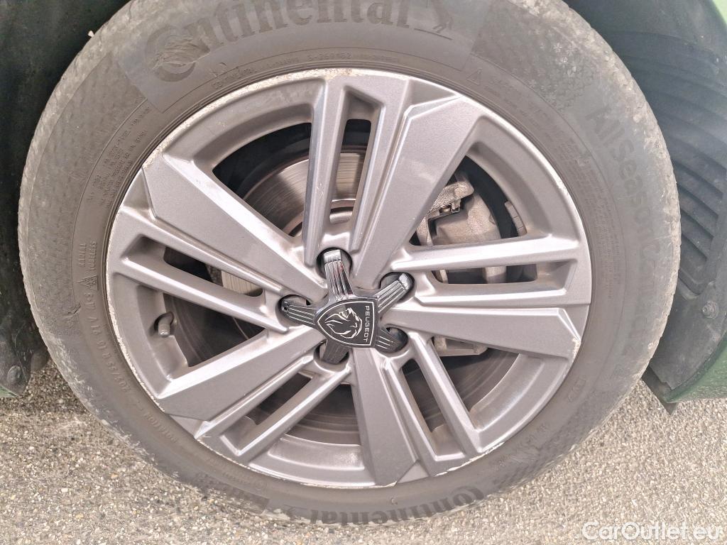  Peugeot  308  Active Pack 1.2 PureTech 130CV BVA8 E6d #32