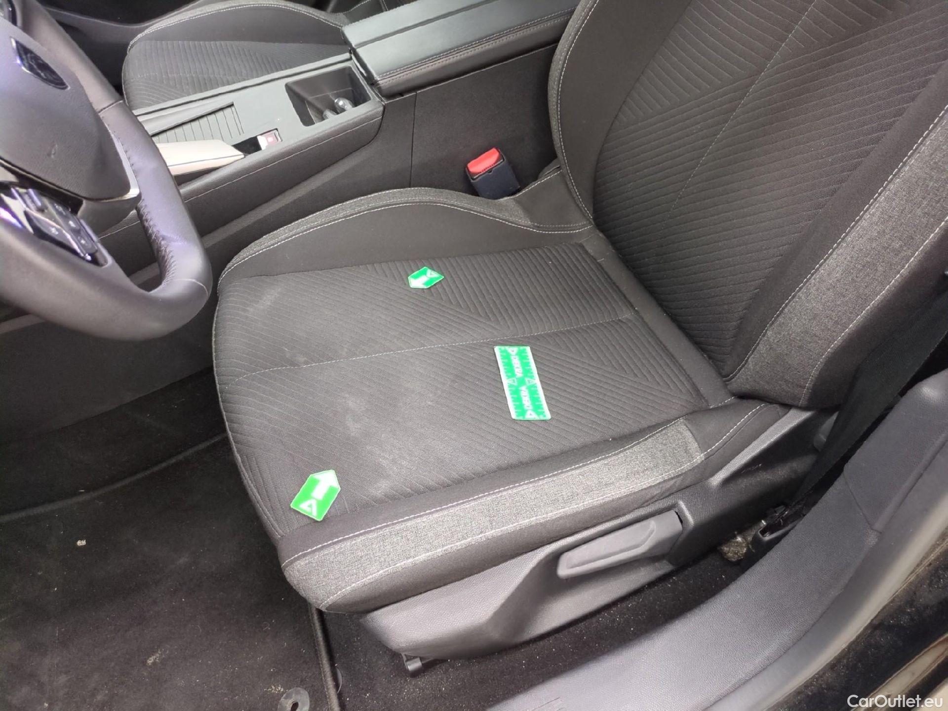  Peugeot  308  Active Pack 1.2 PureTech 130CV BVA8 E6d #1