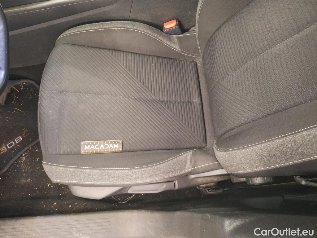  Peugeot  308  Active Pack 1.2 PureTech 130CV BVA8 E6d #45