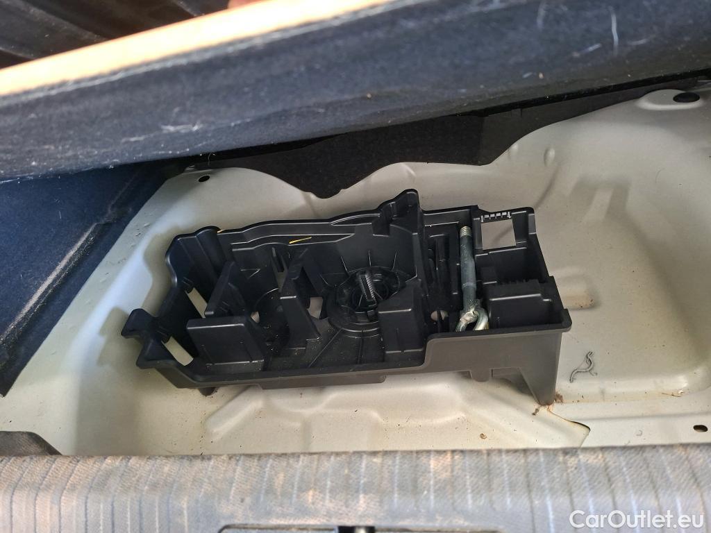  Citroen  C4  Berline Live Pack Business R 1.5 BlueHDI 110CV BVM6 E6d / TRANSFO VP/VF #19