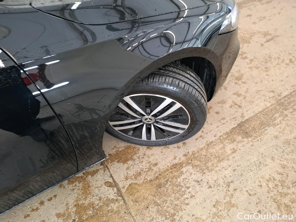  Mercedes  A-Klasse MERCEDES-BENZ Classe A Compact / 2018 / 5P / Berline A 200 d Progressive Line 8G-DCT #10