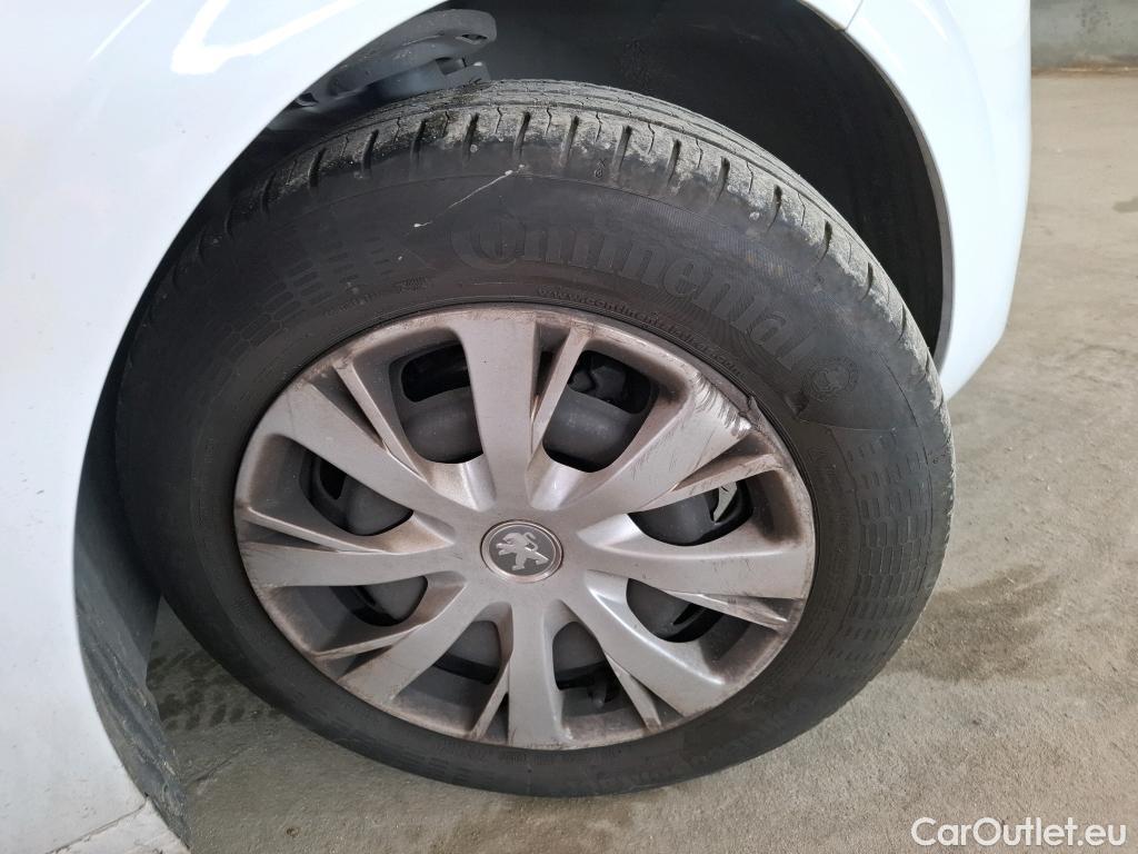  Peugeot  208  Active 1.2 PureTech 80CV BVM5 E6 #2