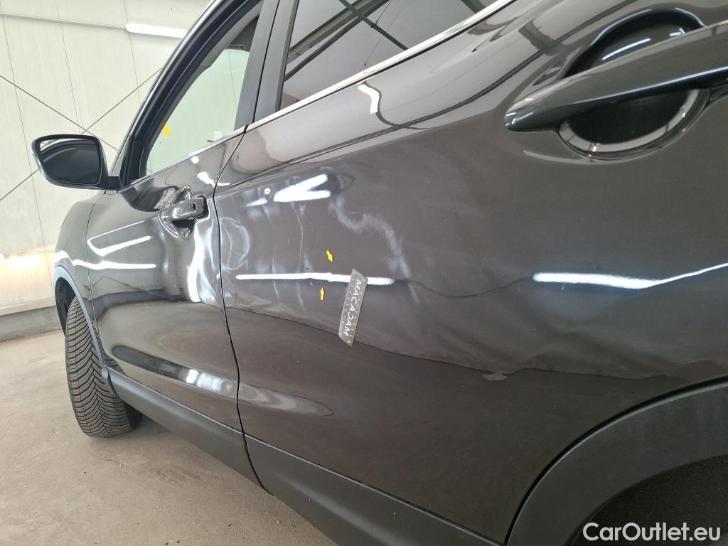  Nissan  Qashqai NISSAN  / 2017 / 5P / Crossover 1.5 DCI 115 Business Edition #1