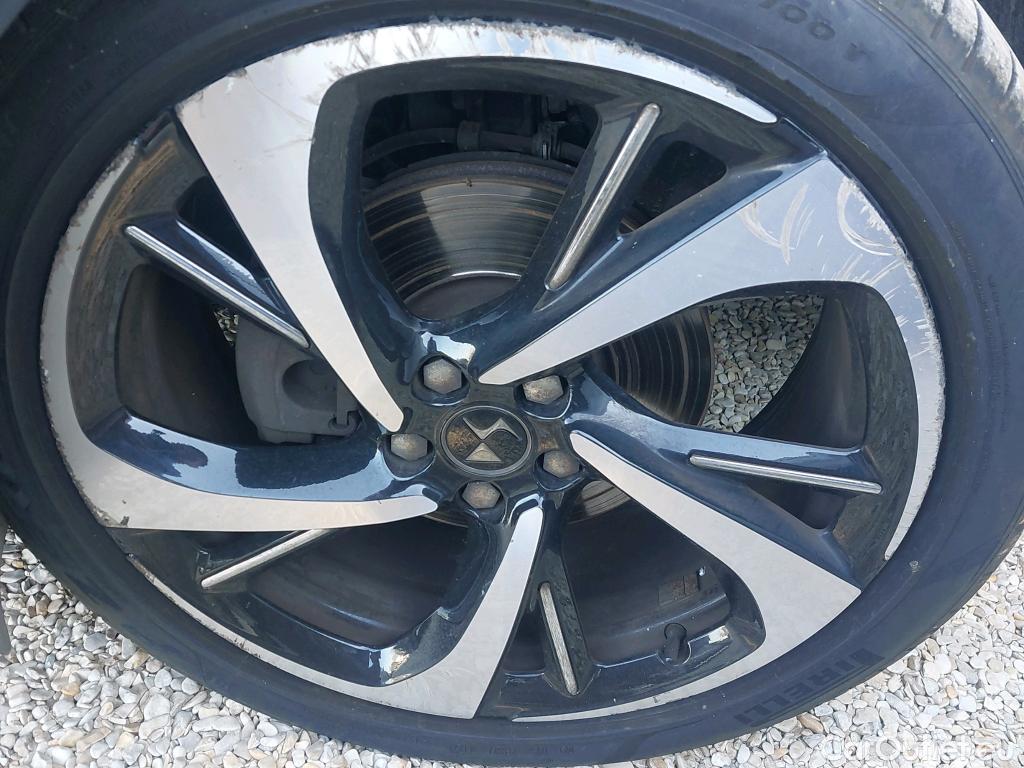  DS  DS7 7 Crossback Grand Chic 2.0 BlueHDi 180CV BVA8 E6dT #16