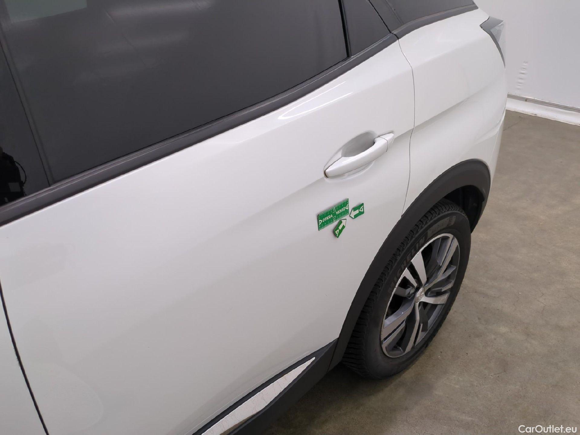  Peugeot  3008  Allure Pack 1.5 HDi 130CV BVA8 E6d #25
