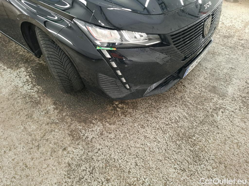  Peugeot  308  Active Pack 1.2 PureTech 130CV BVA8 E6d #1