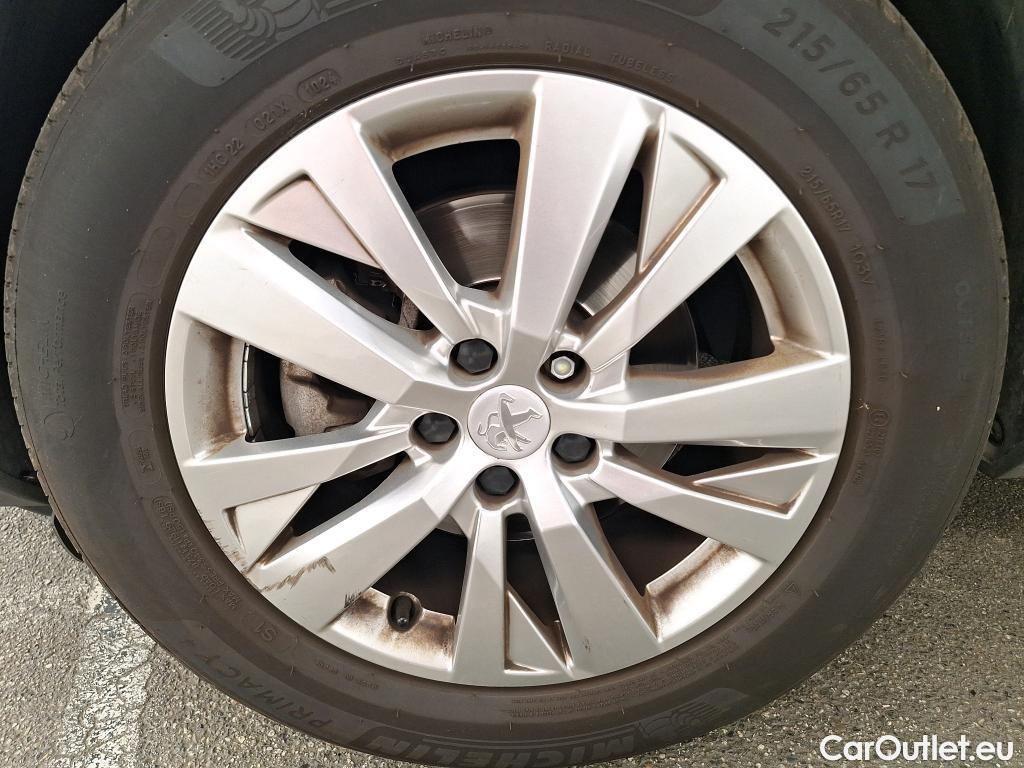  Peugeot  5008  Active Pack 1.2 PureTech 130CV BVM6 7 Sieges E6d #5
