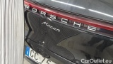  Porsche  Macan 2.0 #49